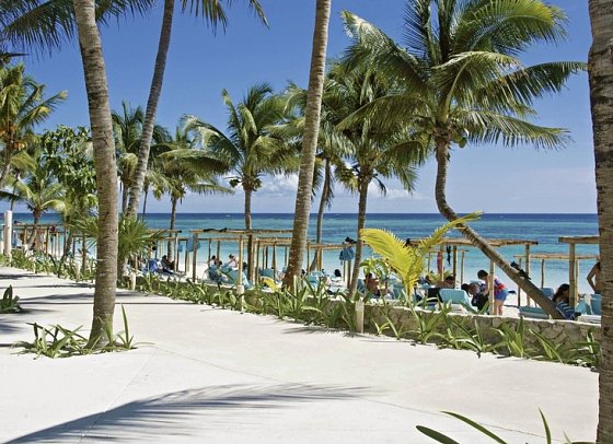 Akumal Bay Beach Resort & Spa