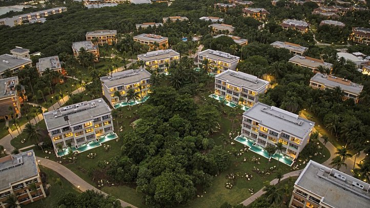 Bahia Principe Luxury Akumal