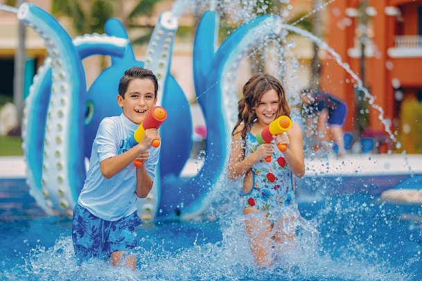 Barceló Maya Palace