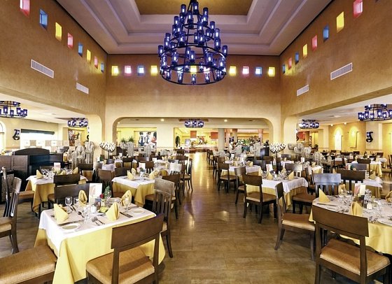 Barceló Maya Palace