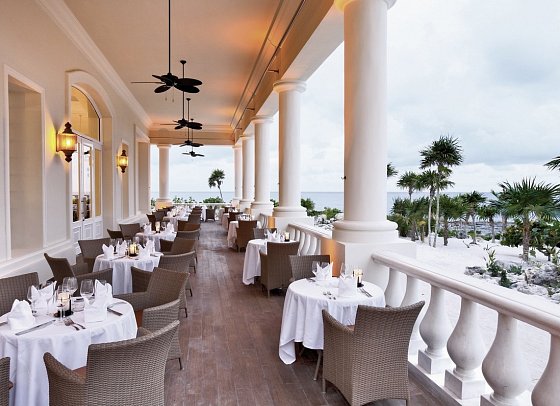Barceló Maya Palace