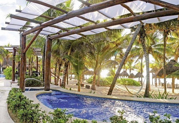 Catalonia Royal Tulum Beach & Spa Resort