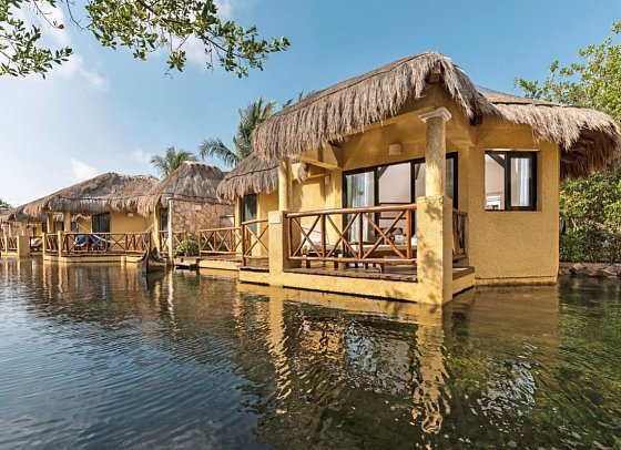 TRS Yucatan Hotel - Wohnbeispiel Romance Bungalow by the lake (Zimmercodierung BBC)