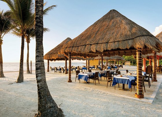 Grand Palladium Kantenah Resort & Spa