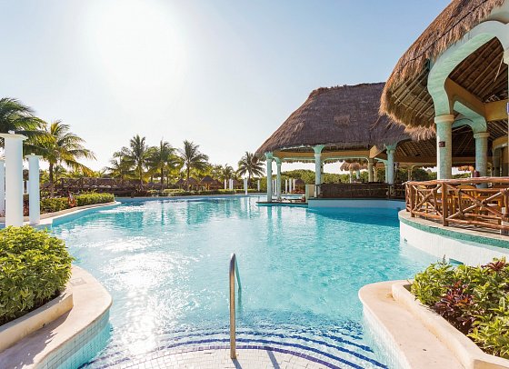 Grand Palladium Kantenah Resort & Spa