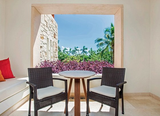 Secrets Akumal Riviera Maya - Wohnbeispiel Juniorsuite Tropical View (Zimmercodierung JBG)