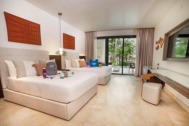 Family Selection at Grand Palladium Kantenah Resort & Spa - FS Juniorsuite Swim Up (Zimmercodierung JBQ)