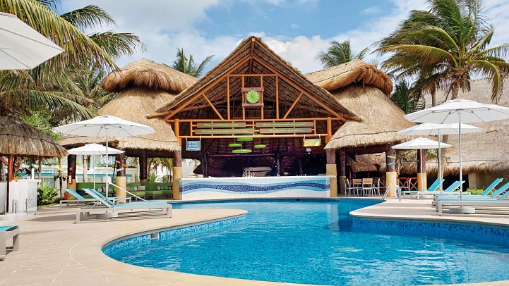 Margaritaville Island Reserve Riviera Cancun by Karisma