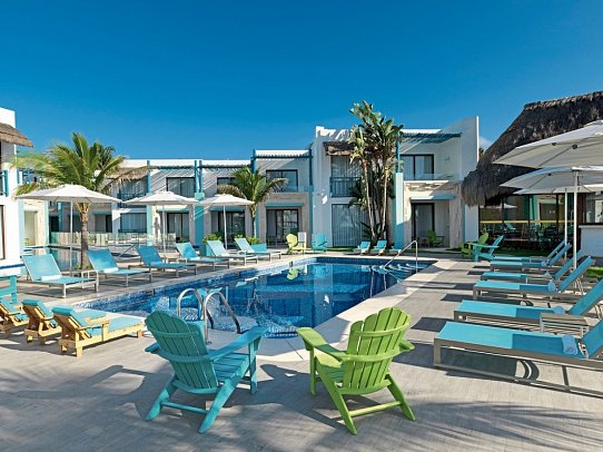 Margaritaville Island Reserve Riviera Cancun by Karisma