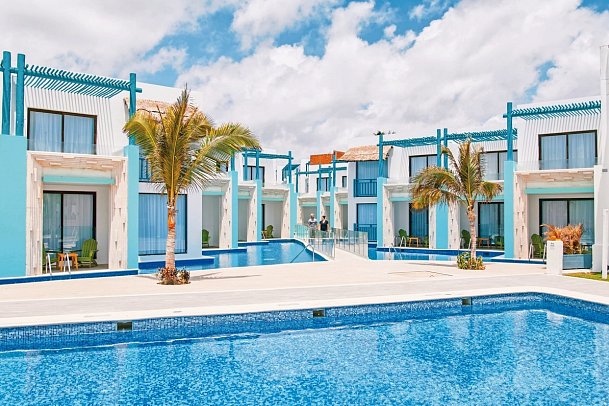 Margaritaville Island Reserve Riviera Cancun by Karisma