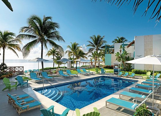 Margaritaville Island Reserve Riviera Cancun by Karisma