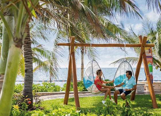 Margaritaville Island Reserve Riviera Cancun by Karisma