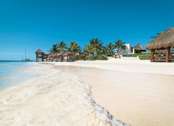 Margaritaville Island Reserve Riviera Cancun by Karisma
