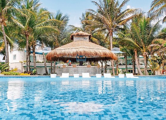 Margaritaville Island Reserve Riviera Cancun by Karisma