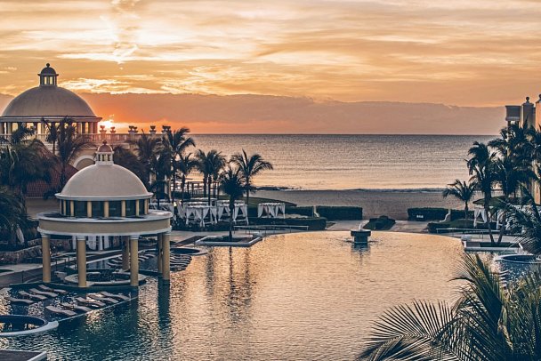 JOIA Paraíso by Iberostar