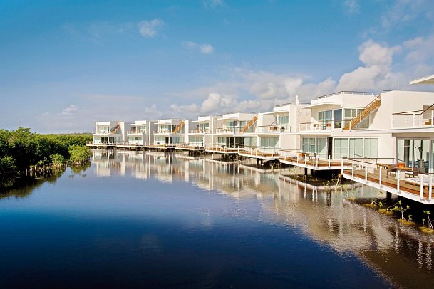 Blue Diamond Luxury Boutique Hotel