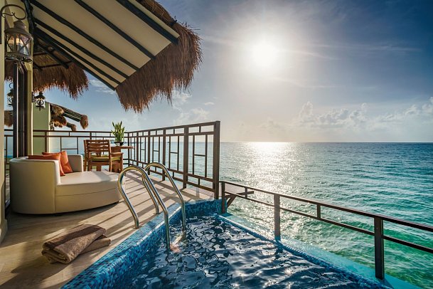 El Dorado Maroma & Palafitos Overwater Bungalows