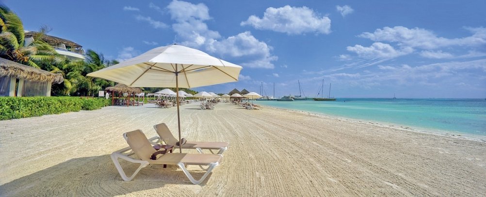 El Dorado Maroma & Palafitos Overwater Bungalows