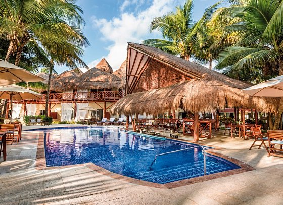 El Dorado Maroma & Palafitos Overwater Bungalows
