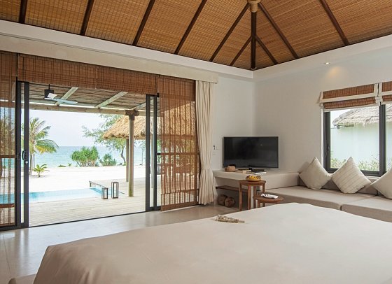 The Royal Sands Koh Rong - Wohnbeispiel Beachfront Pool Villa (Zimmercodierung VDO)