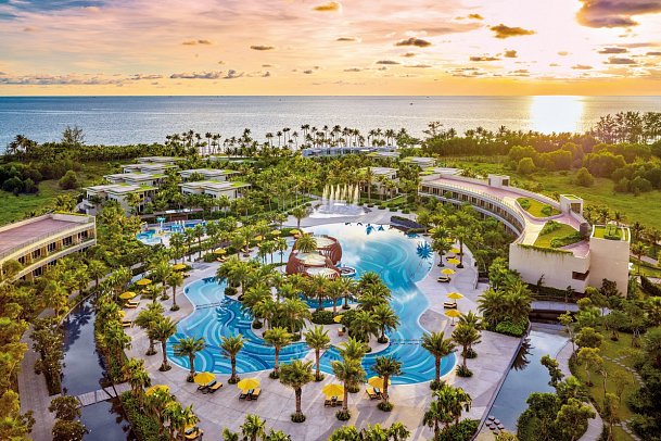 Pullman Phu Quoc Beach Resort
