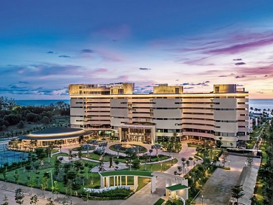 Pullman Phu Quoc Beach Resort