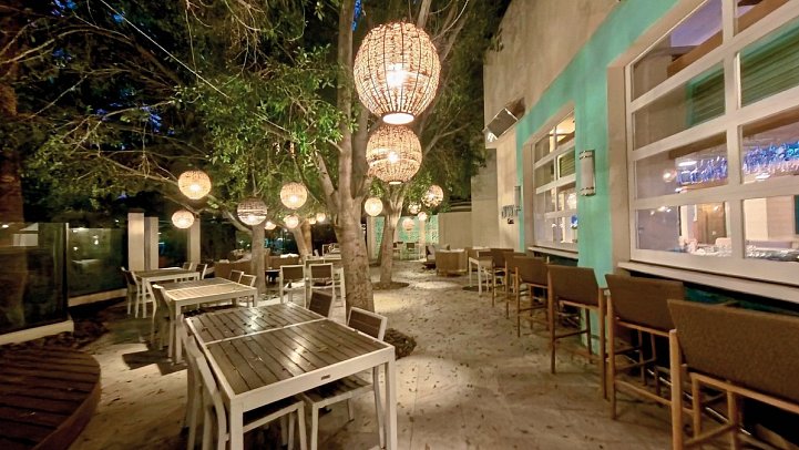 Riviera Resort & Spa Palm Springs