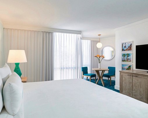 Riviera Resort & Spa Palm Springs - Wohnbeispiel Standard 1 King (Zimmercodierung UG2)