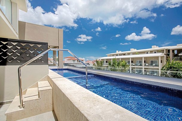 Catalonia Royal La Romana - Wohnbeispiel Duplex Suite & Swimming Pool (Zimmercodierung W2P)