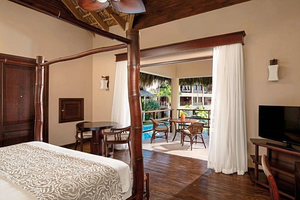 Zoetry Agua Punta Cana - Wohnbeispiel Romantic Juniorsuite Pool View (Zimmercodierung J1P)