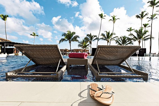 Royalton CHIC Punta Cana - Wohnbeispiel Luxury Juniorsuite Swim Out Diamond Club (Zimmercodierung UUQ)