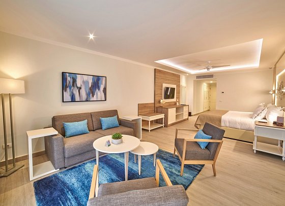 Bahia Principe Escape Ambar - Wohnbeispiel Juniorsuite Deluxe (Zimmercodierungen JD1, JD2, J1Q & JBQ)