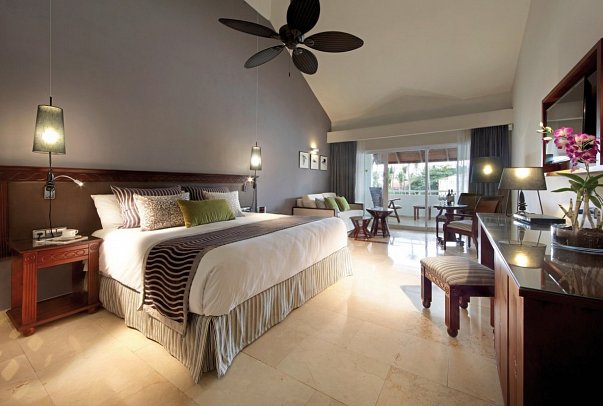 TRS Turquesa Hotel - Wohnbeispiel Junior Suite Poolside (Zimmercodierung J1P)