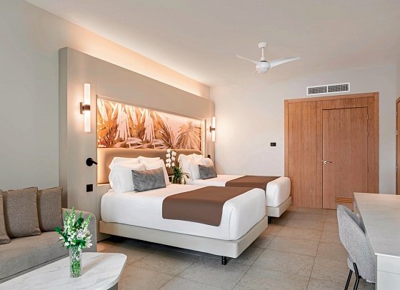 Breathless Punta Cana Resort & Spa - Wbsp. Xhale Club & Allure Junior Suite (Zimmercodierung JB1)