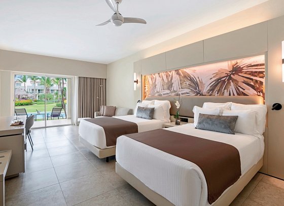 Breathless Punta Cana Resort & Spa - Wbsp. Xhale Club & Allure Junior Suite Swim Up (Zimmercodierung J1Q)