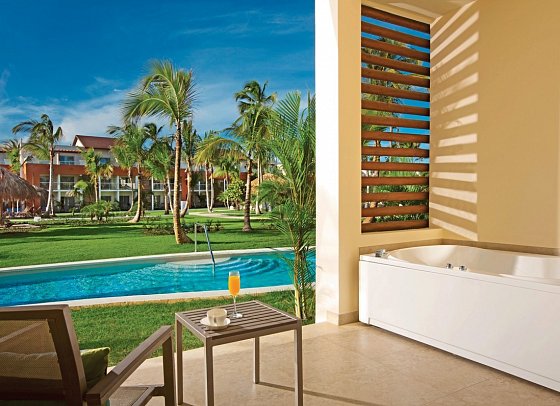 Breathless Punta Cana Resort & Spa - Wbsp. Xhale Club & Allure Junior Suite Swim Up (Zimmercodierung J1Q)