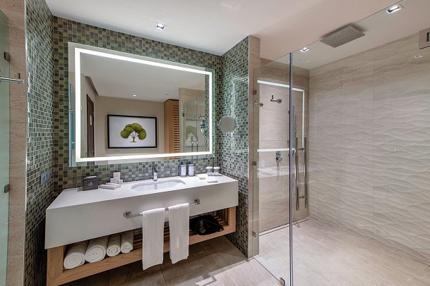 Lopesan Costa Bávaro Resort, Spa & Casino - Wohnbeispiel Juniorsuite Swim Up (Zimmercodierung JBQ)