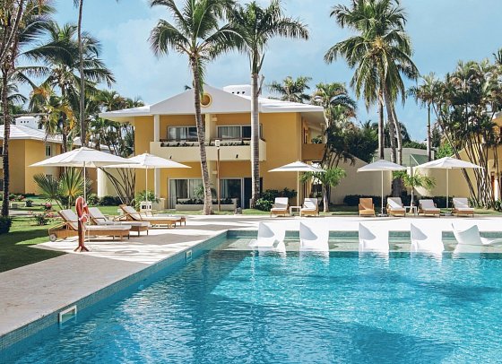 Iberostar Selection Coral Bàvaro - Beispiel Aussenansicht Junior Suite Pool Access (Zimmercodierung JBP)