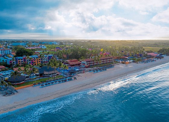 Grand Decameron Complex Bucerías