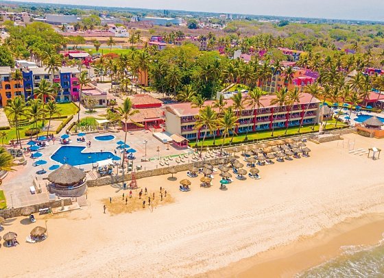 Grand Decameron Complex Bucerías
