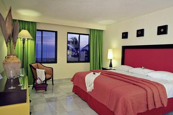Samba Vallarta