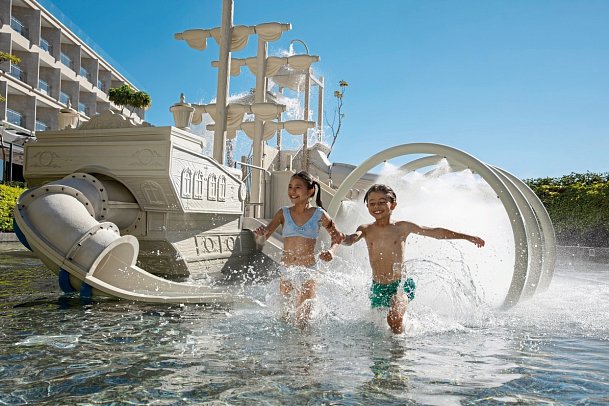 Dreams Bahia Mita Surf & Spa Resort