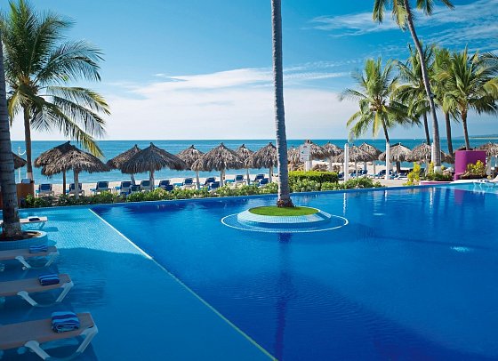 Crown Paradise Club Puerto Vallarta