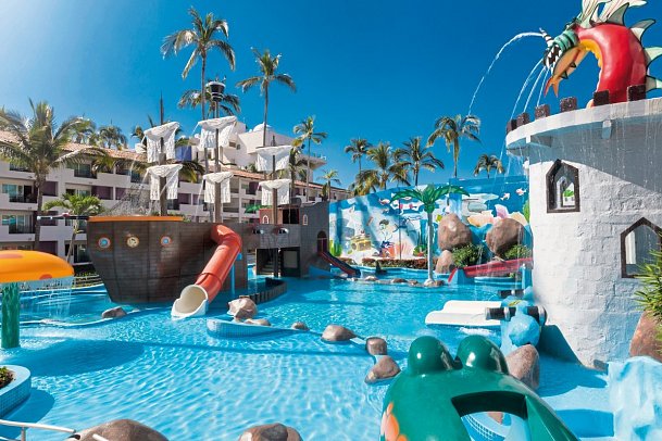 Crown Paradise Club Puerto Vallarta