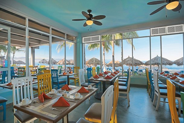 Crown Paradise Club Puerto Vallarta