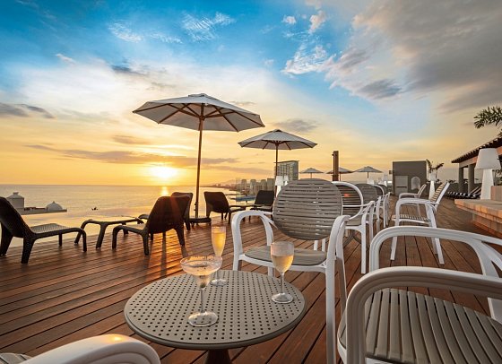 Crown Paradise Golden Puerto Vallarta