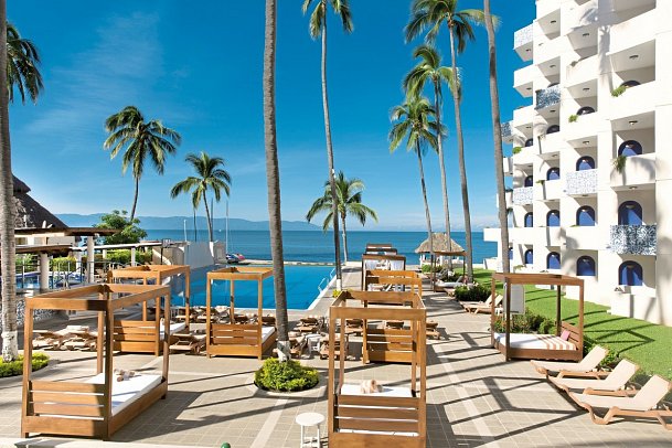 Crown Paradise Golden Puerto Vallarta