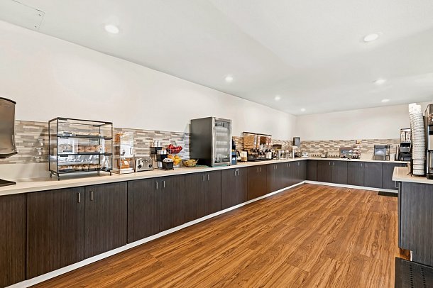 Best Western Yacht Harbor Hotel