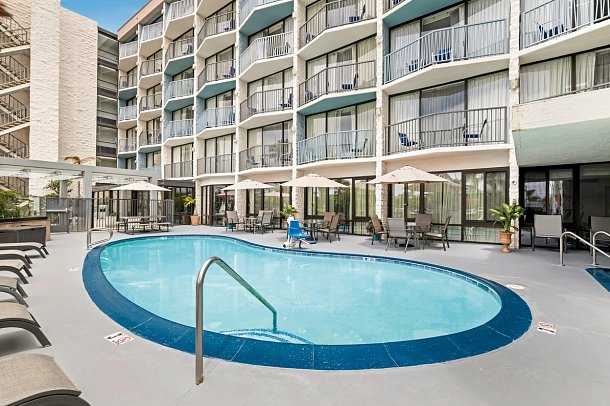 Best Western Yacht Harbor Hotel