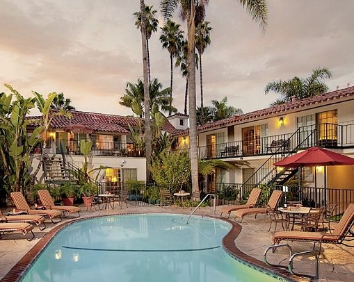 Inn by the Harbor - Pool